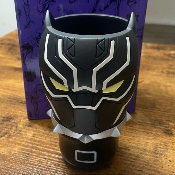 NEW Marvel Black Panther Scentsy Plug In Wall Fan Diffuser - Picture 11 of 12